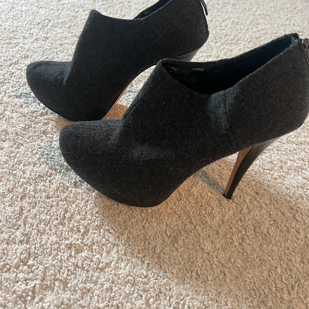 Vince Camuto Black Heeled Boots with Stiletto Heel